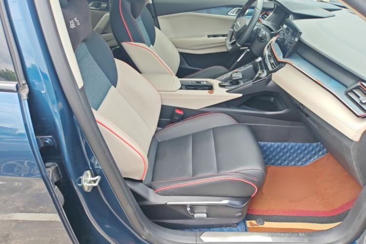 Used Lynk & Co 06 2020 1.5T YAO Halo Right Front Seat