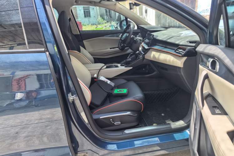 Used Lynk & Co 06 2020 1.5T YAO Halo Right Front Seat