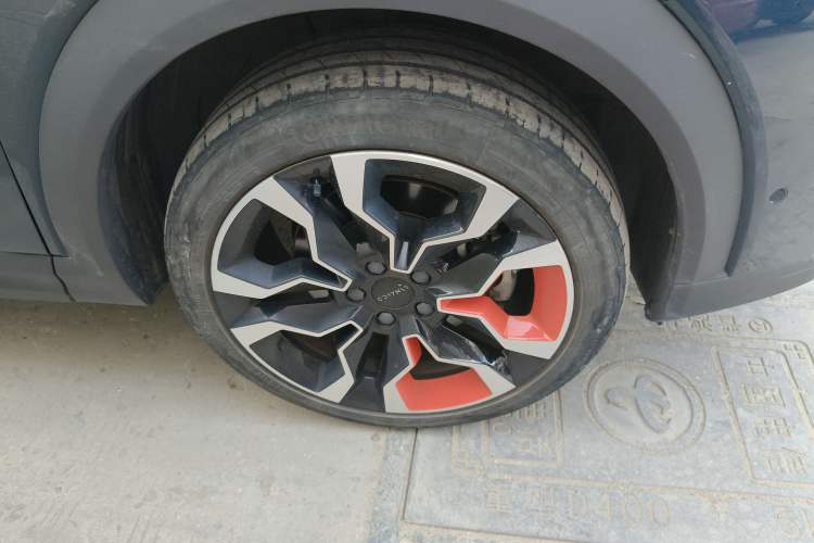 Used Lynk & Co 06 2020 1.5T YAO Halo Right Front Wheel Hub