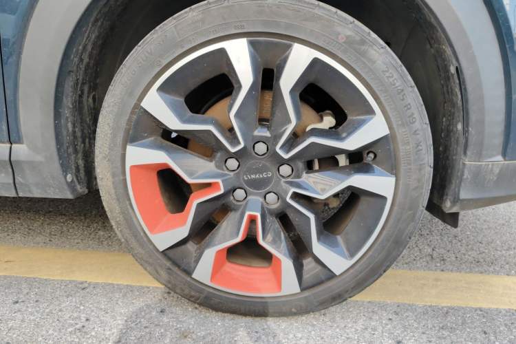 Used Lynk & Co 06 2020 1.5T Tech Pioneer Edition Right Front Wheel Hub