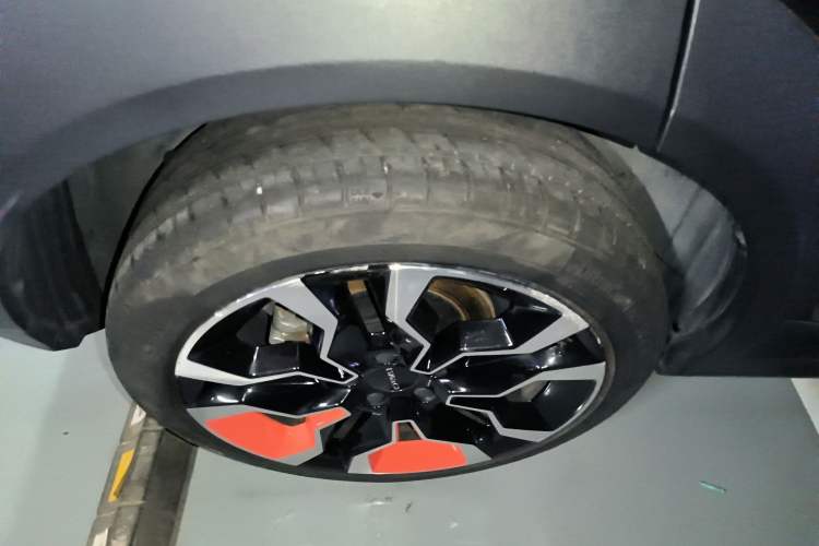 Used Lynk & Co 06 2020 1.5T Tech Pioneer Edition Right Rear Wheel Hub