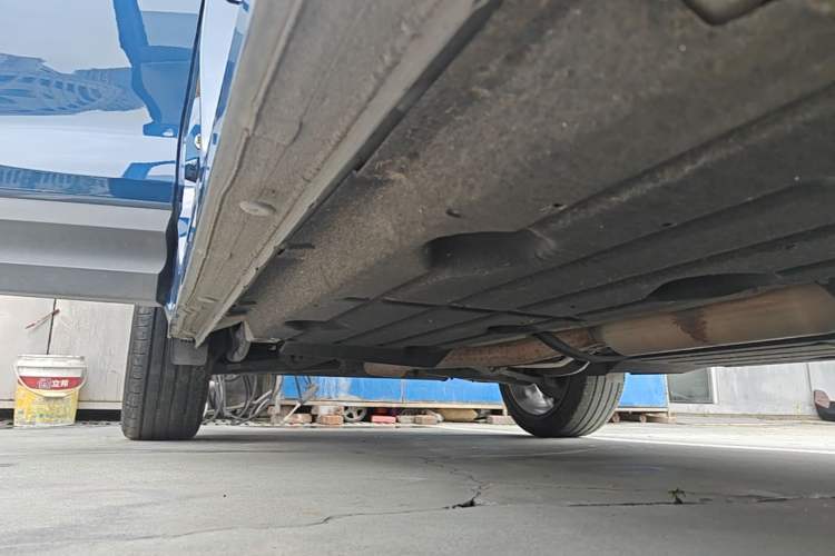 Used Lynk & Co 06 2020 1.5T YAO Halo Right Side Sill