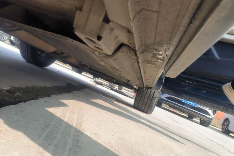 Used Lynk & Co 06 2020 1.5T YAO Halo Right Side Sill