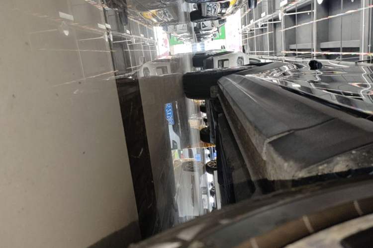 Used Lynk & Co 06 2020 1.5T YAO Halo Right Side Sill