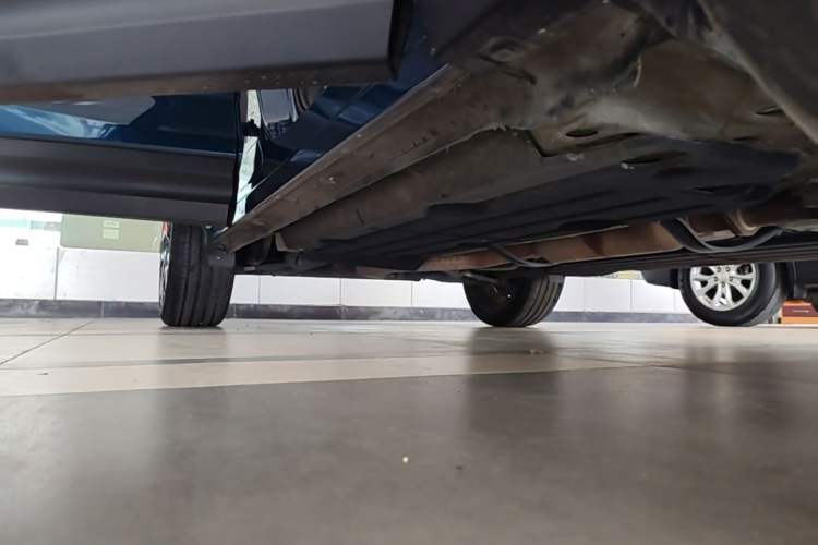 Used Lynk & Co 06 2020 1.5T YAO Halo Right Side Sill