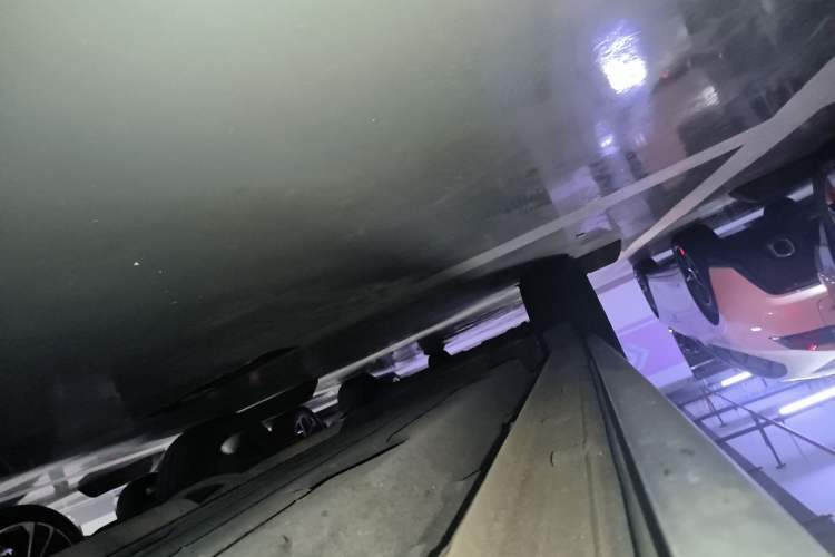 Used Lynk & Co 06 2020 1.5T Tech Pioneer Edition Right Side Sill