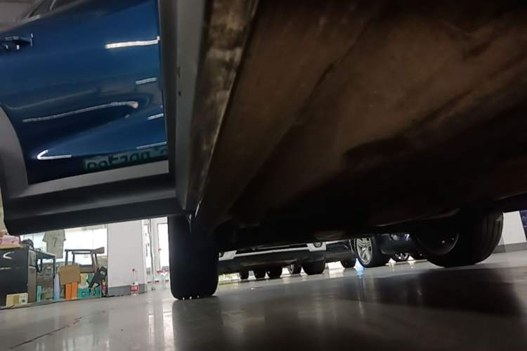 Used Lynk & Co 06 2020 1.5T YAO Halo Right Side Sill