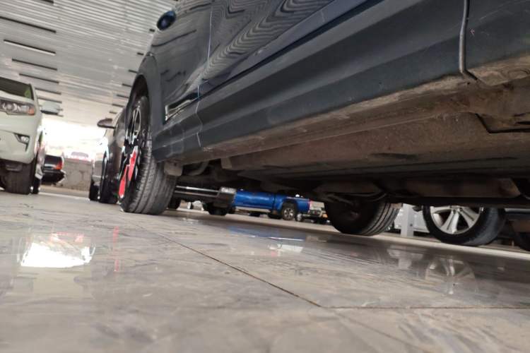 Used Lynk & Co 06 2020 1.5T YAO Halo Right Side Sill