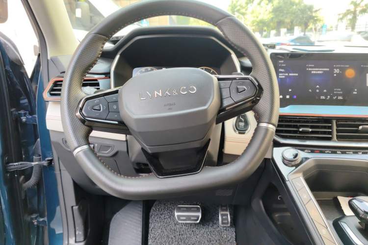 Used Lynk & Co 06 2020 1.5T Tech Pioneer Edition Steering Wheel