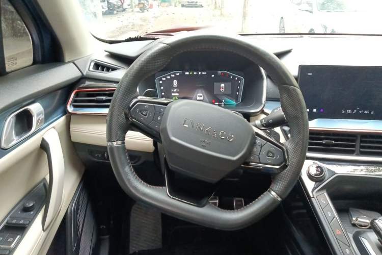Used Lynk & Co 06 2020 1.5T YAO Halo Steering Wheel