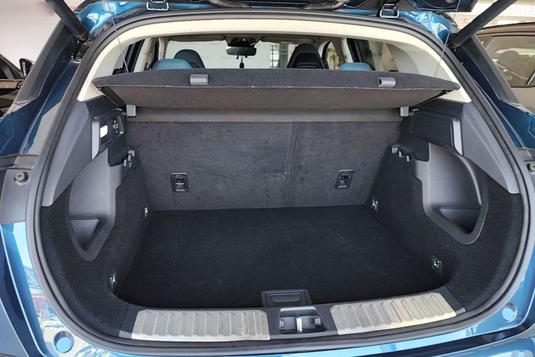 Used Lynk & Co 06 2020 1.5T YAO Halo Trunk