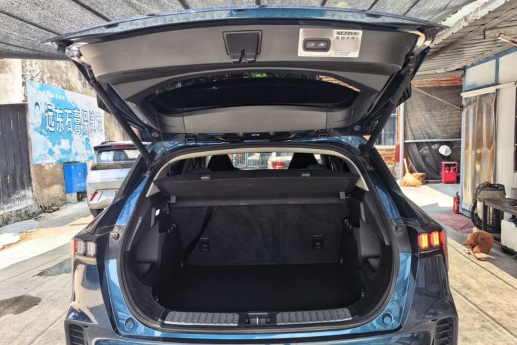 Used Lynk & Co 06 2020 1.5T YAO Halo Trunk