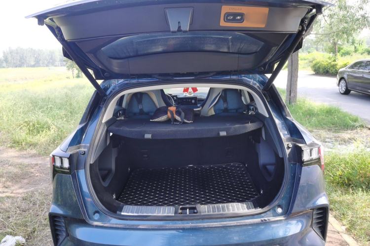 Used Lynk & Co 06 2020 1.5T YAO Halo Trunk