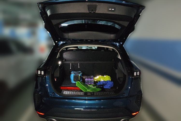 Used Lynk & Co 06 2020 1.5T YAO Halo Trunk