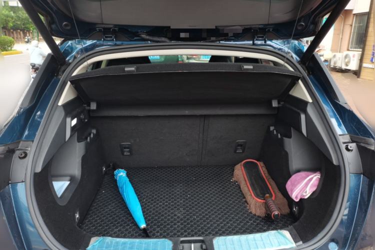 Used Lynk & Co 06 2020 1.5T YAO Halo Trunk