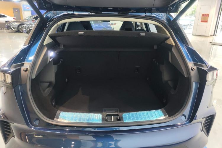 Used Lynk & Co 06 2020 1.5T YAO Halo Trunk