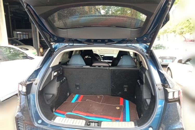 Used Lynk & Co 06 2020 1.5T YAO Halo Trunk