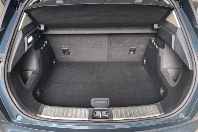 Used Lynk & Co 06 2020 1.5T YAO Halo Trunk