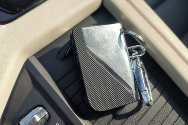 Used Lynk & Co 06 2020 1.5T YAO Halo Vehicle Key