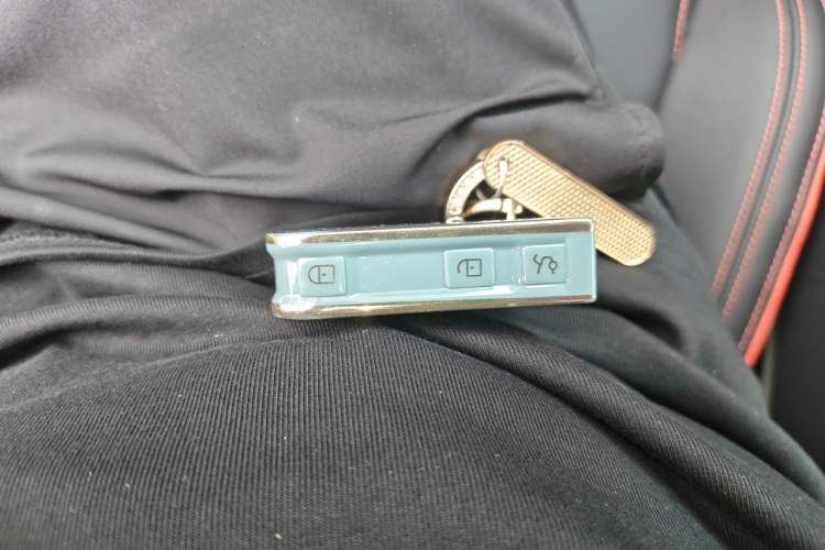 Used Lynk & Co 06 2020 1.5T YAO Halo Vehicle Key