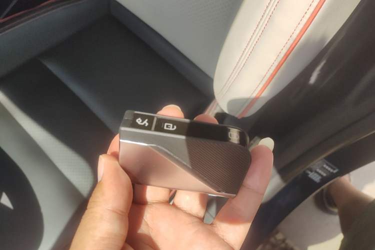 Used Lynk & Co 06 2020 1.5T YAO Halo Vehicle Key