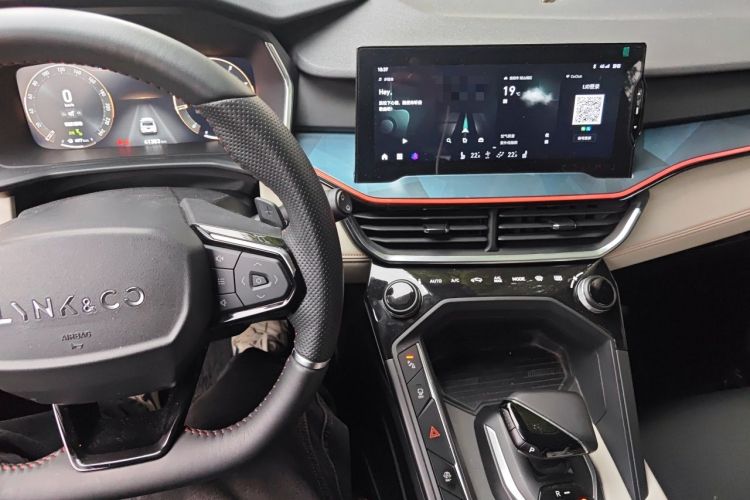 Used Lynk & Co 06 2020 1.5T YAO Halo Audio And AC Panel