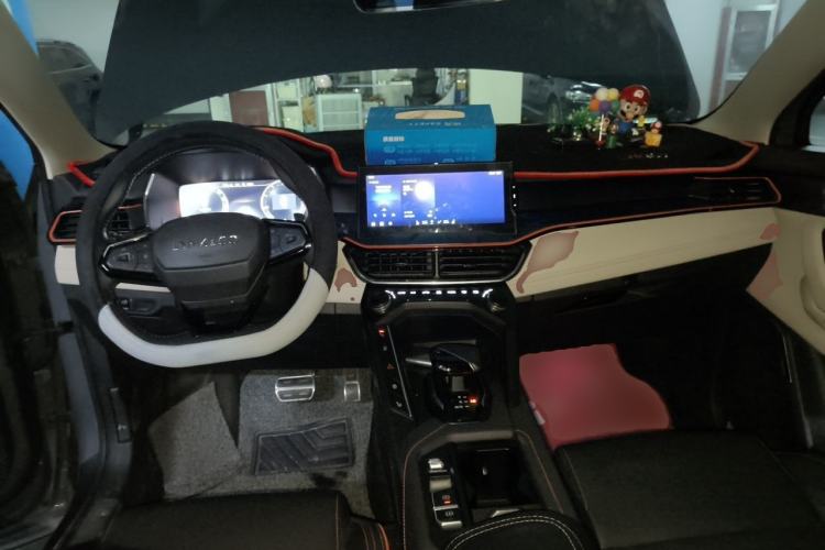 Used Lynk & Co 06 2020 1.5T YAO Halo Center Console