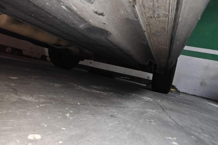 Used Lynk & Co 06 2020 1.5T YAO Halo Chassis Front Left