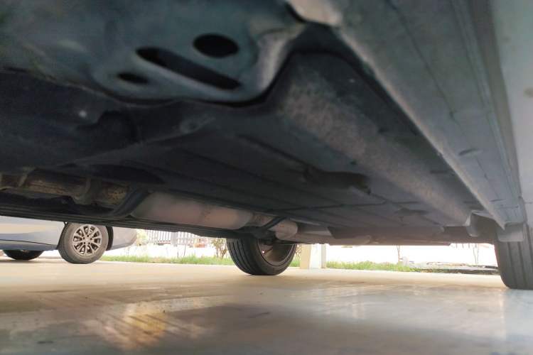 Used Lynk & Co 06 2020 1.5T YAO Halo Chassis Front Left