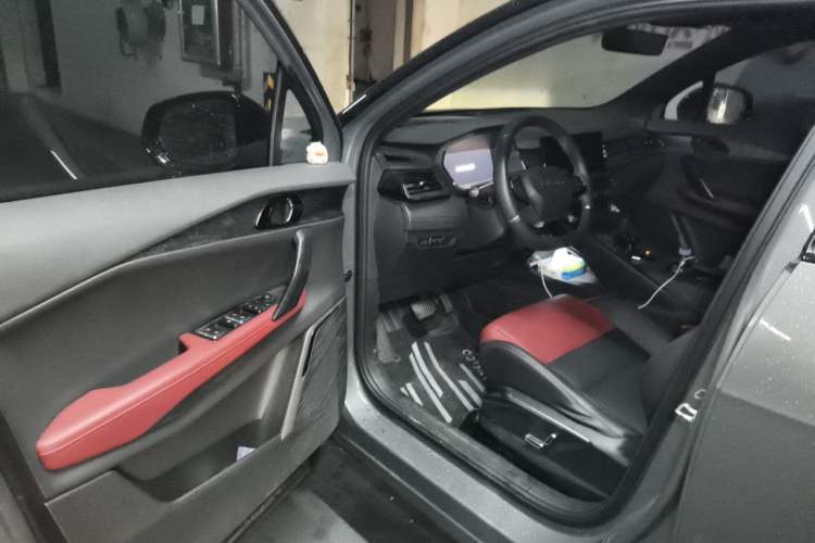 Used Lynk & Co 06 2020 1.5T JinPro model Driver Seat