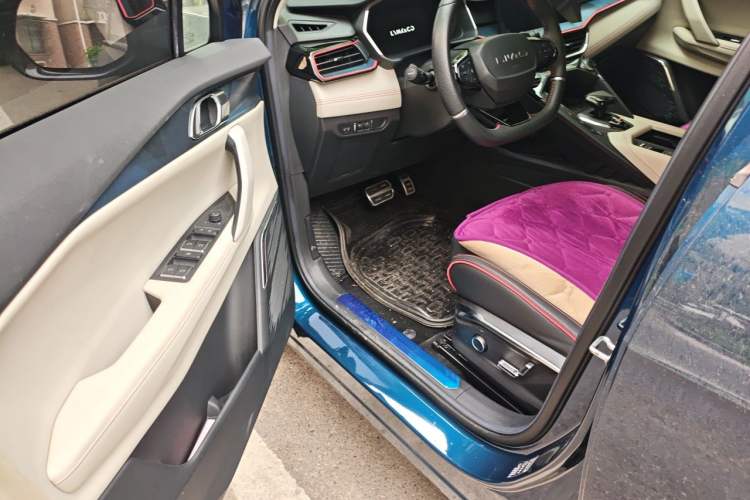 Used Lynk & Co 06 2020 1.5T YAO Halo Driver Seat