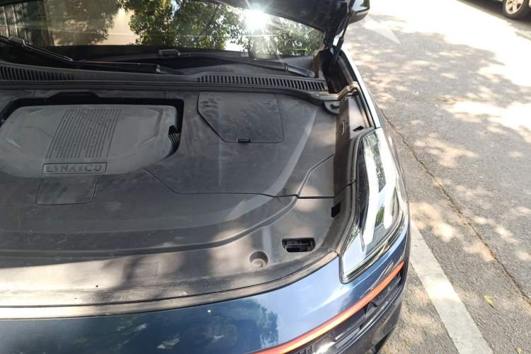 Used Lynk & Co 06 2020 1.5T YAO Halo Engine Bay Left