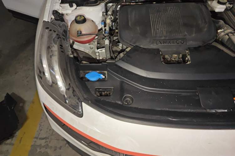 Used Lynk & Co 06 2020 1.5T YAO Halo Engine Bay Right