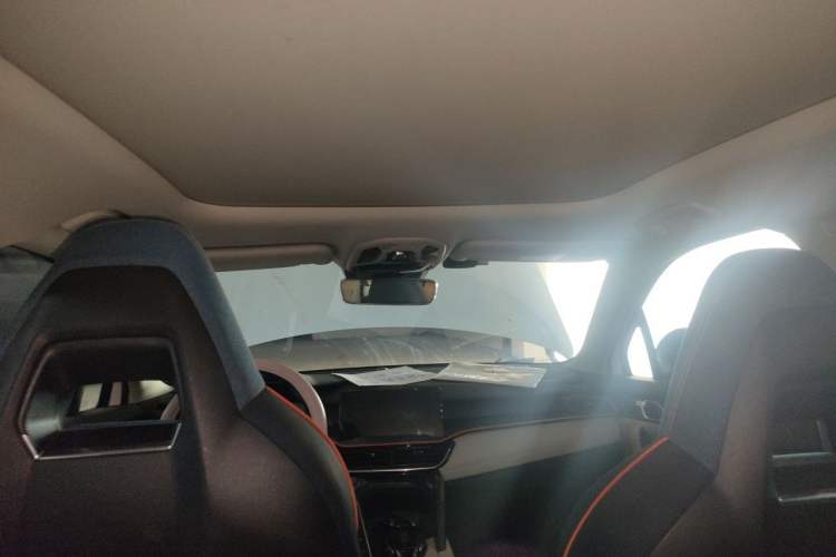 Used Lynk & Co 06 2020 1.5T YAO Halo Headliner
