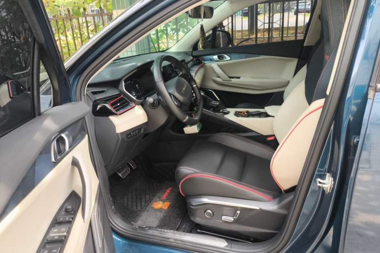 Used Lynk & Co 06 2020 1.5T YAO Halo Left Front Seat