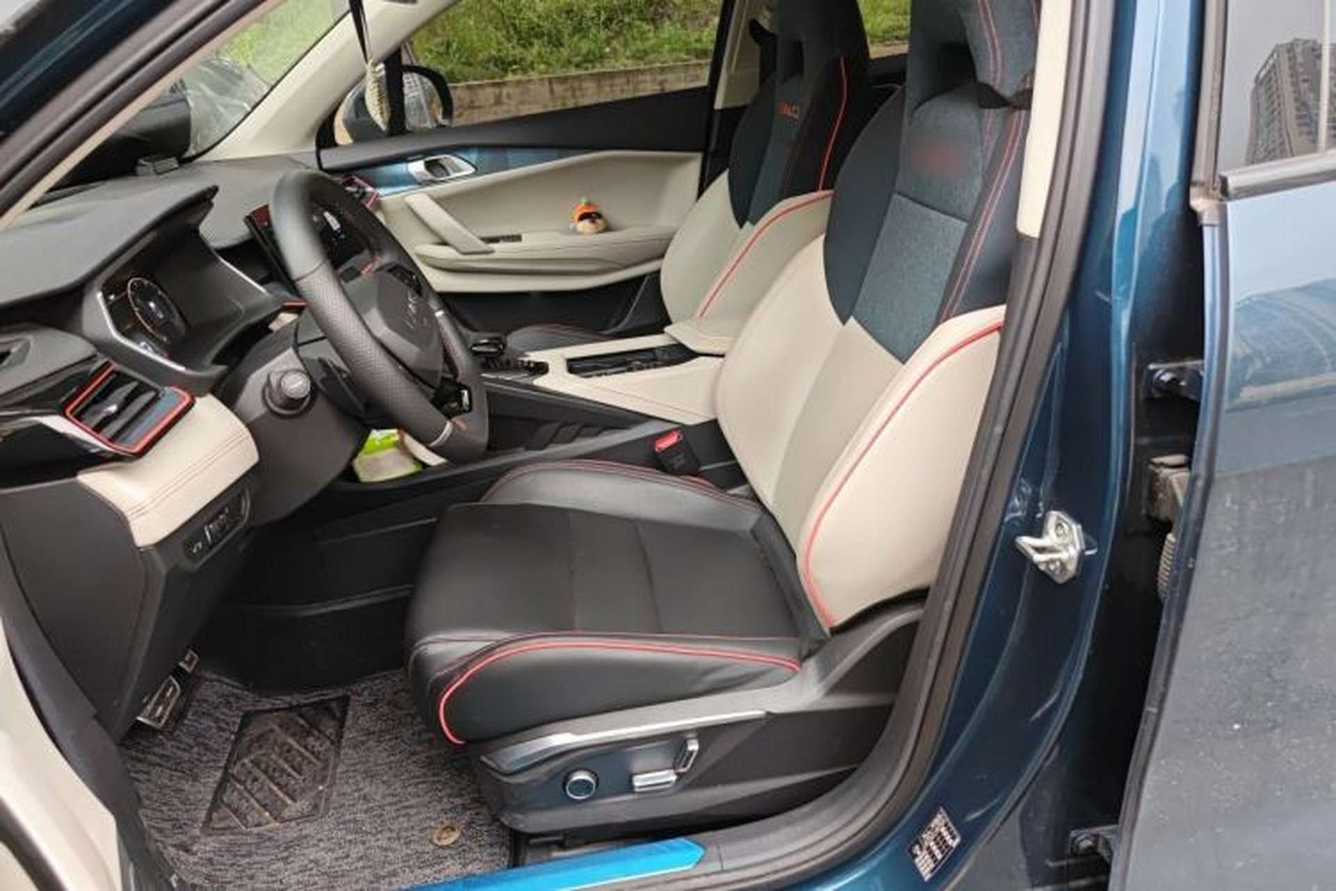 Used Lynk & Co 06 2020 1.5T YAO Halo Left Front Seat