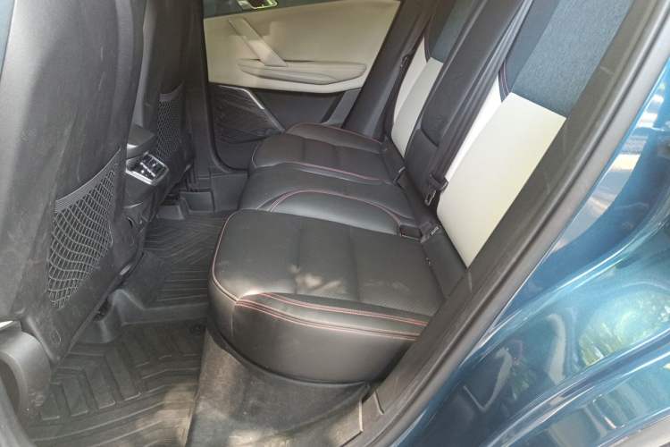 Used Lynk & Co 06 2020 1.5T YAO Halo Left Rear Seat