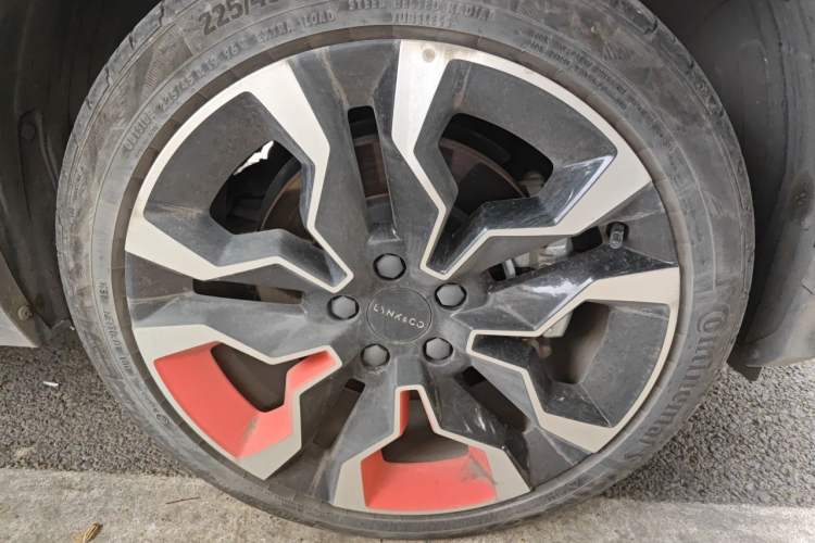 Used Lynk & Co 06 2020 1.5T YAO Halo Right Front Wheel Hub