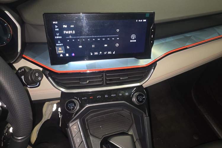 Used Lynk & Co 06 2020 1.5T YAO Halo Audio And AC Panel