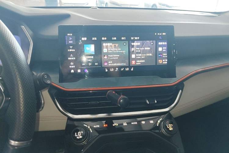 Used Lynk & Co 06 2020 1.5T YAO Halo Audio And AC Panel