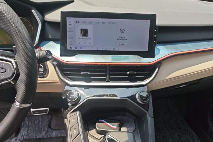 Used Lynk & Co 06 2020 1.5T YAO Halo Audio And AC Panel