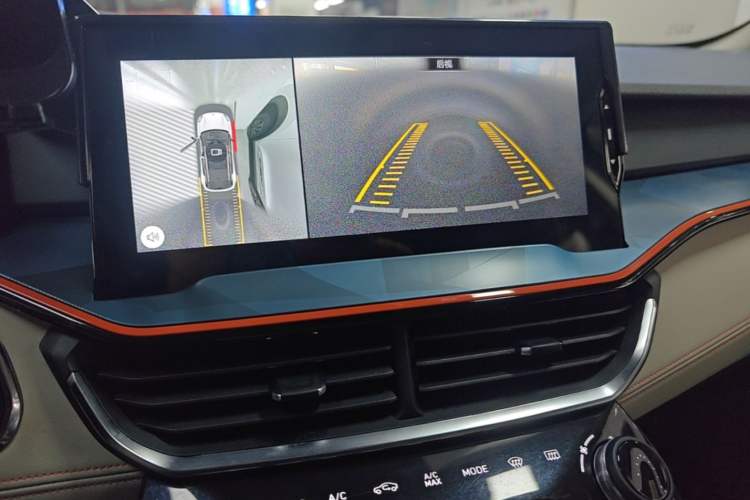 Used Lynk & Co 06 2020 1.5T YAO Halo Audio And AC Panel