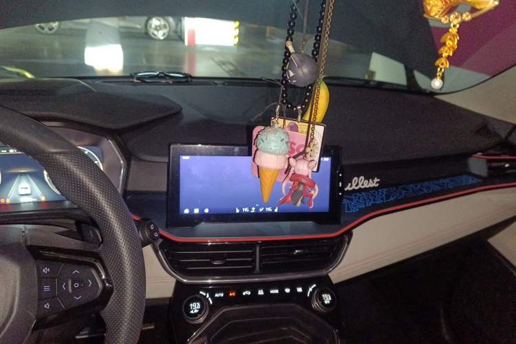 Used Lynk & Co 06 2020 1.5T YAO Halo Audio And AC Panel