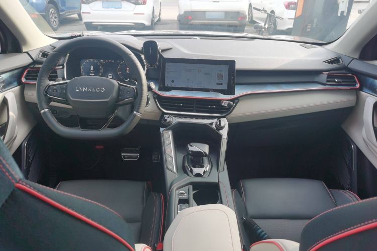 Used Lynk & Co 06 2020 1.5T YAO Halo Center Console