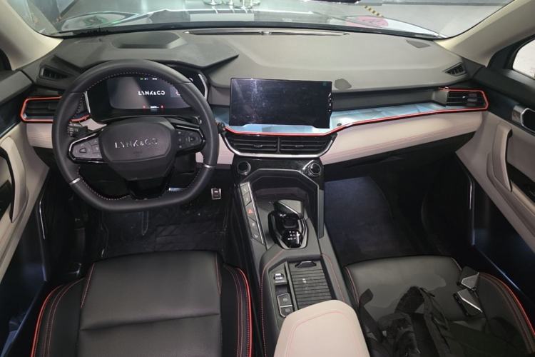 Used Lynk & Co 06 2020 1.5T YAO Halo Center Console