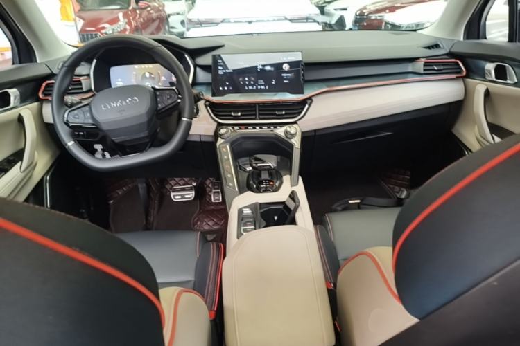 Used Lynk & Co 06 2020 1.5T YAO Halo Center Console