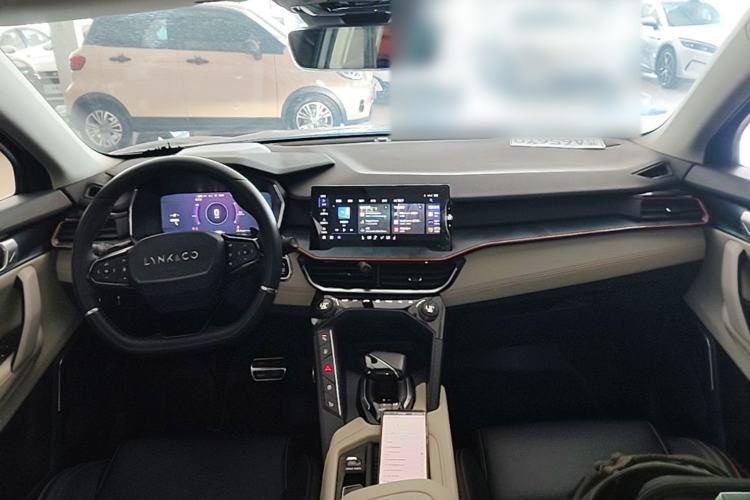 Used Lynk & Co 06 2020 1.5T YAO Halo Center Console