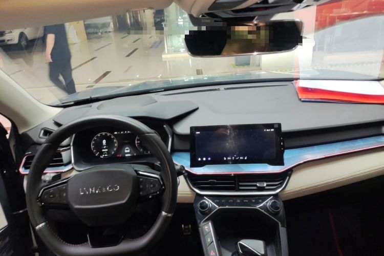 Used Lynk & Co 06 2020 1.5T YAO Halo Center Console