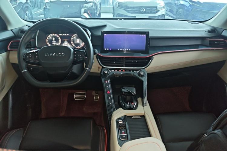 Used Lynk & Co 06 2020 1.5T YAO Halo Center Console