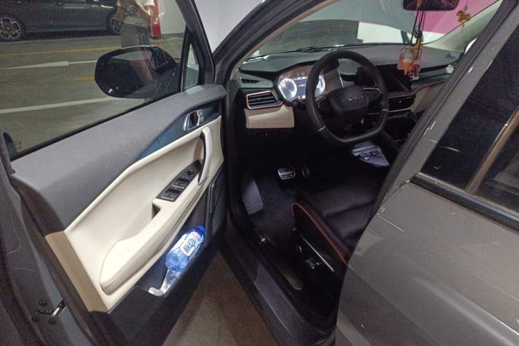 Used Lynk & Co 06 2020 1.5T YAO Halo Driver Seat